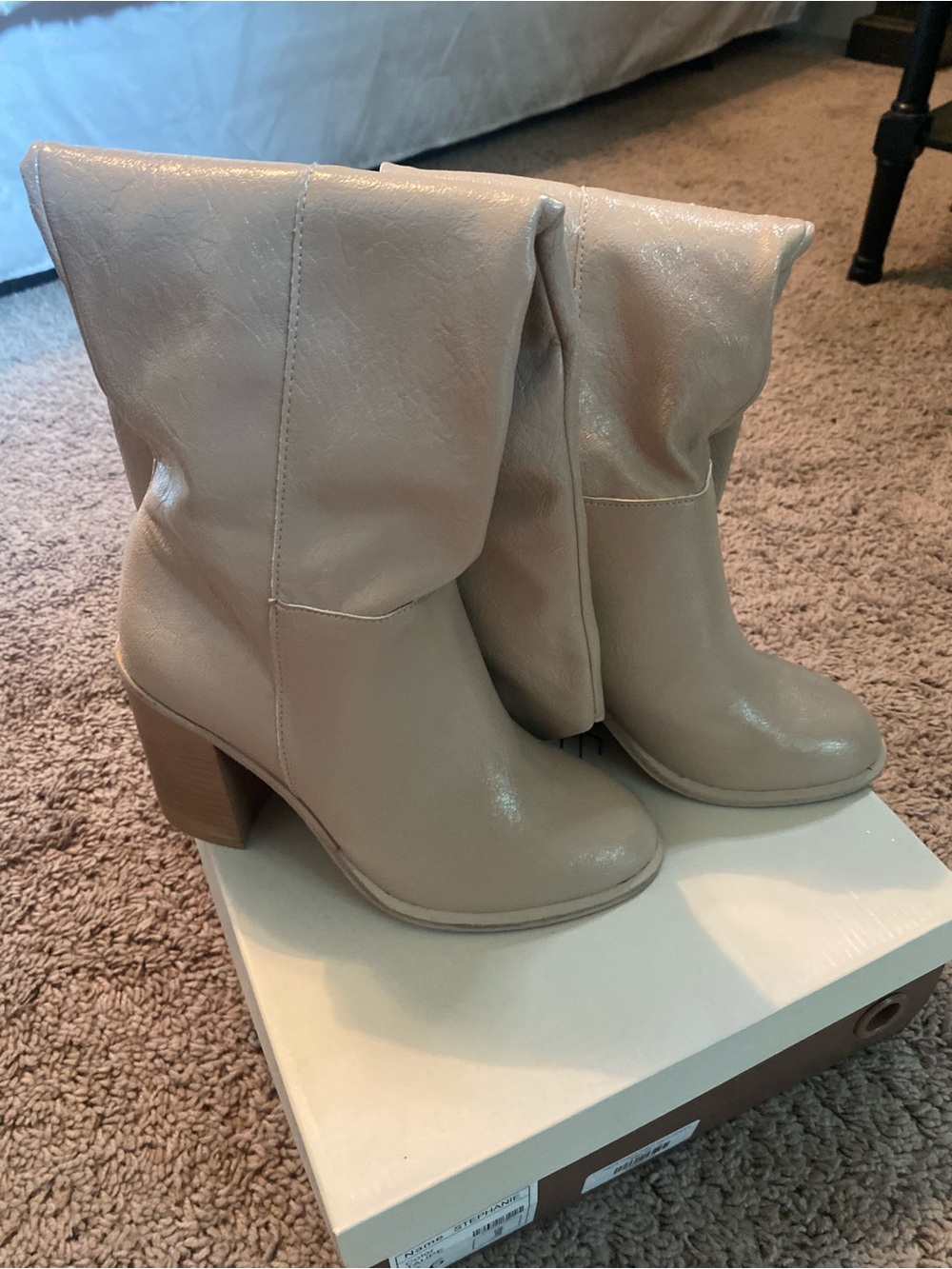Oasis Women's Light Taupe Mid-Calf Block Heel Boots